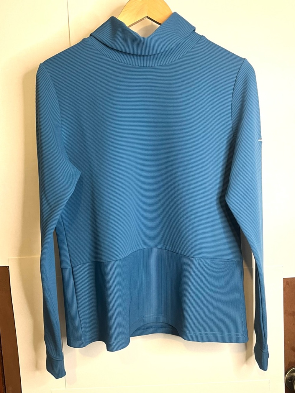 NWT FootJoy Women’s Size M Steel Blue Ribbed Golf Pullover Rolling Hills
